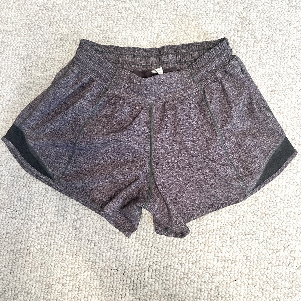 Lululemon hottie hots gray size 8 tall. 4” inseam.